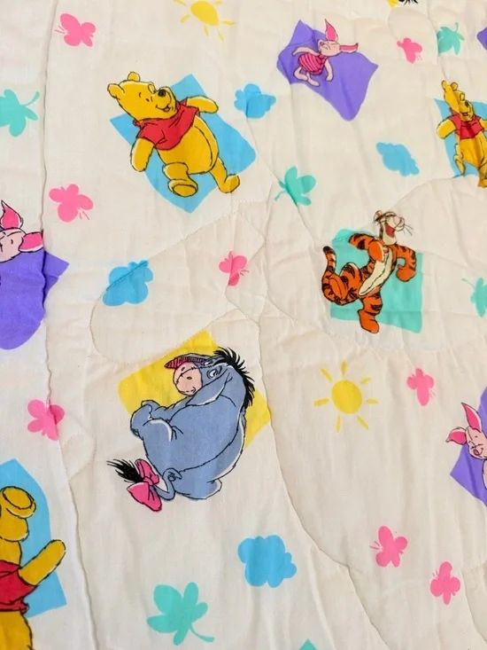 Vintage 1994 Disney Winnie the Pooh Crib Blanket Quilt- Tigger - Piglet - Eeyore - Picture 12 of 15
